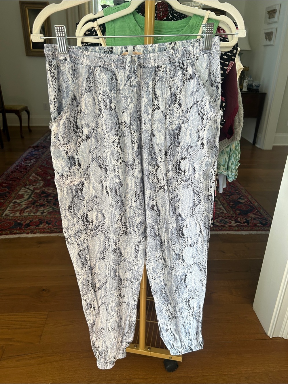Olivaceous White and Gray Snake-Print Relaxed Track Pants